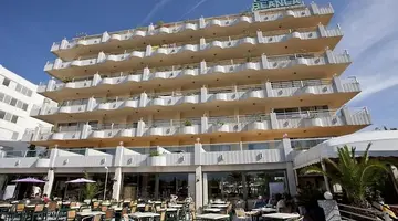 Playa Blanca Hotel