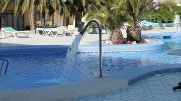 Playa Blanca Hotel