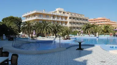 Playa Blanca Hotel