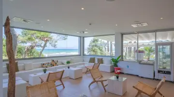 Playa Esperanza Resort