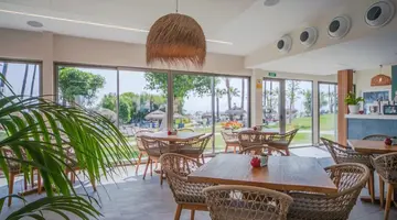 Playa Esperanza Resort