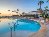 Playa Esperanza Resort