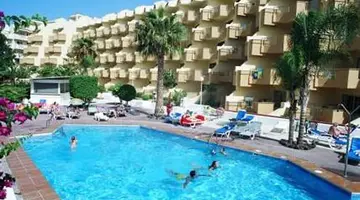 Playa Olid Suites &amp Apartments