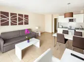 Playa Olid Suites & Apartments