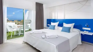 Playa Olid Suites & Apartments