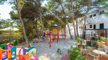 Playa Parc Apartments