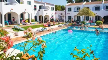 Playa Parc Apartments