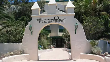 Playa Surf CBbC Hotel