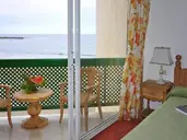 Playa Surf CBbC Hotel