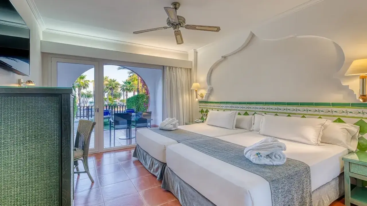 Playacalida Hotel