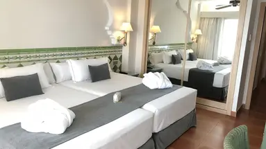 Playacalida Hotel