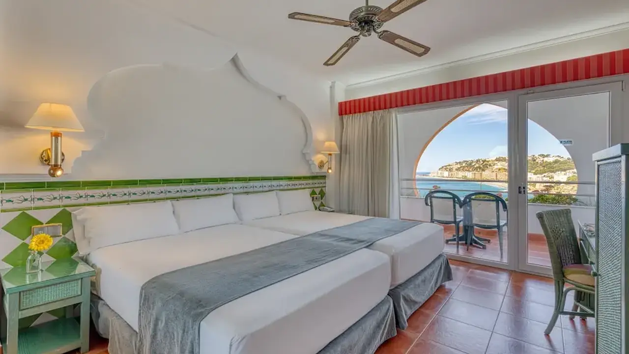 Playacalida Hotel