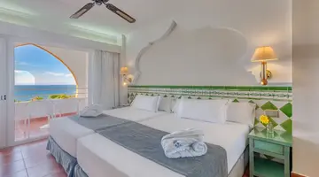 Playacalida Hotel