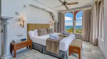 Playacalida Hotel
