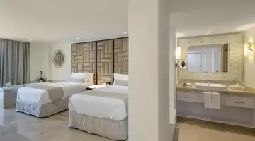 Playacar Palace
