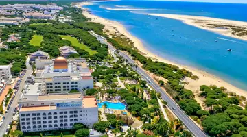 Playacartaya Aquapark & Spa