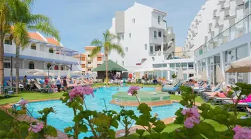 Playaolid Suites and Apartments