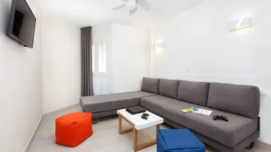 PLAYAOLID SUITES & APARTMENTS