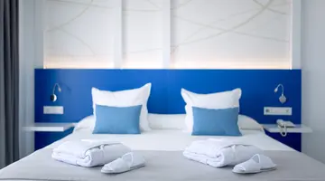 PLAYAOLID SUITES & APARTMENTS