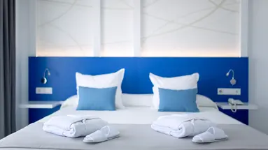 PLAYAOLID SUITES & APARTMENTS