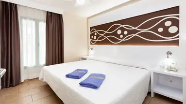 PLAYAOLID SUITES & APARTMENTS