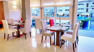 Playas del Rey Hotel