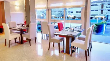 Playas del Rey Hotel