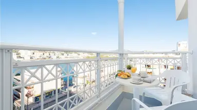 Playas del Rey Hotel