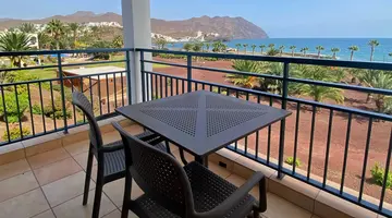 PLAYITAS APARTHOTEL