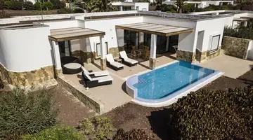 Playitas Villas