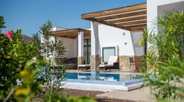 Playitas Villas