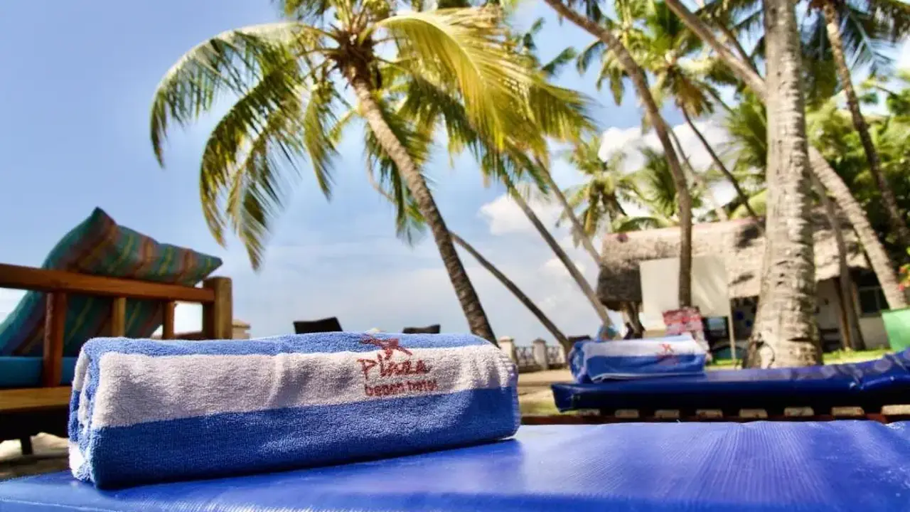 PLAZA BEACH HOTEL