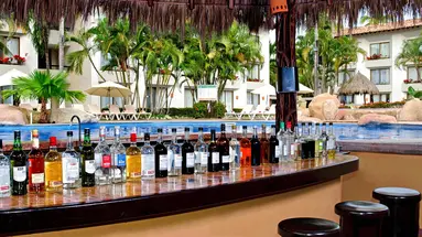 Plaza Pelicanos Club