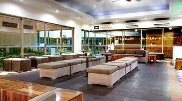 Plaza Pelicanos Club
