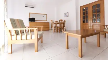 Plaza Real Aparthotel