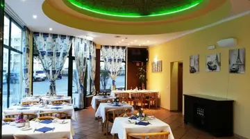 Plaza Real Aparthotel