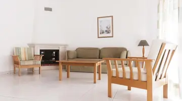 Plaza Real Aparthotel