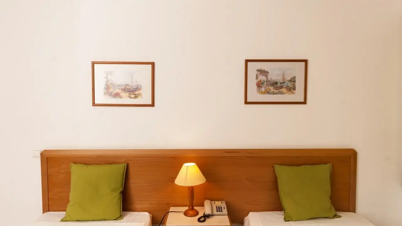 Plaza Real Aparthotel