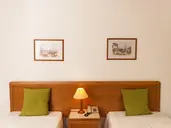 Plaza Real Aparthotel