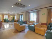 Plaza Regency Hotel (Suites)
