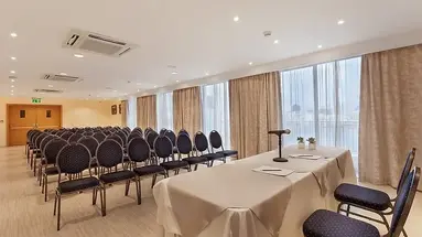 Plaza Regency Hotel