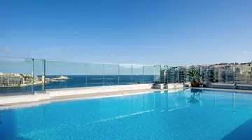 Plaza Regency Hotel
