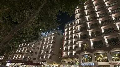 Plaza Regency Hotel