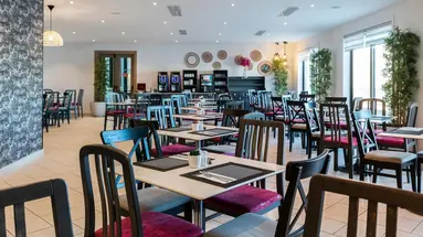 Plaza Regency Hotel