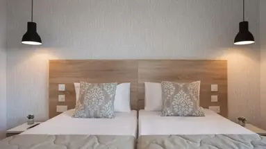 Plaza Regency Hotel