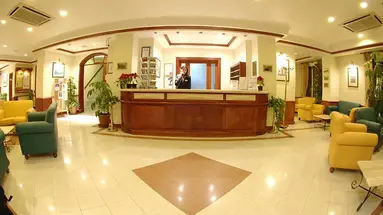 Plaza Regency Hotel