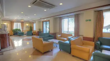 Plaza Regency Hotel