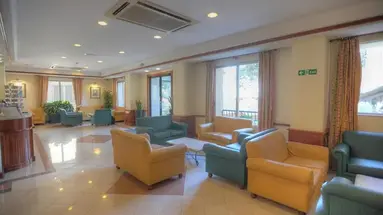 Plaza Regency Hotel