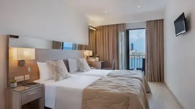 Plaza Regency Hotel