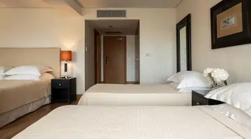 Plaza Resort Hotel